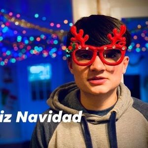 Meet your Posher, Eli